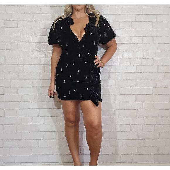 Anthropologie's Maeve Short-Sleeve Embellished Velvet Mini Dress - Picture 4 of 14